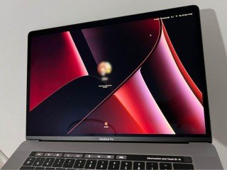 Macbook pro 2018 Touch Bar